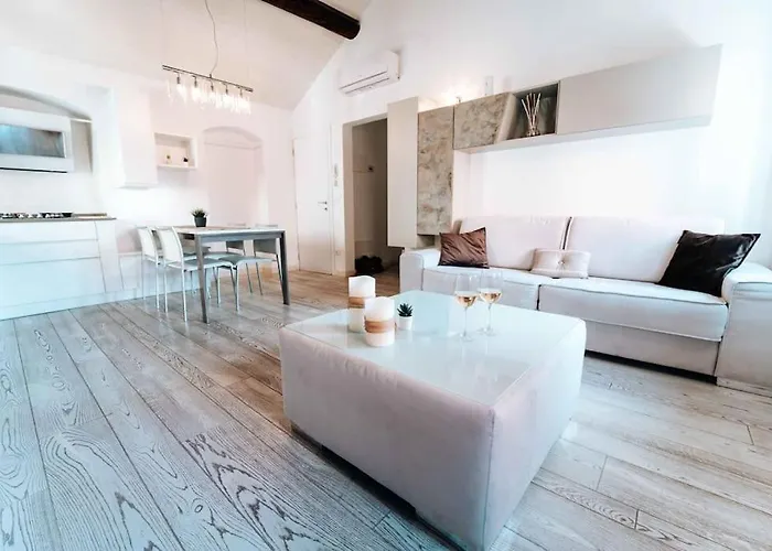 Loft Cavour - Teatro Ariston